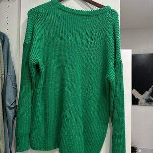 Oversized Kelly green sweater